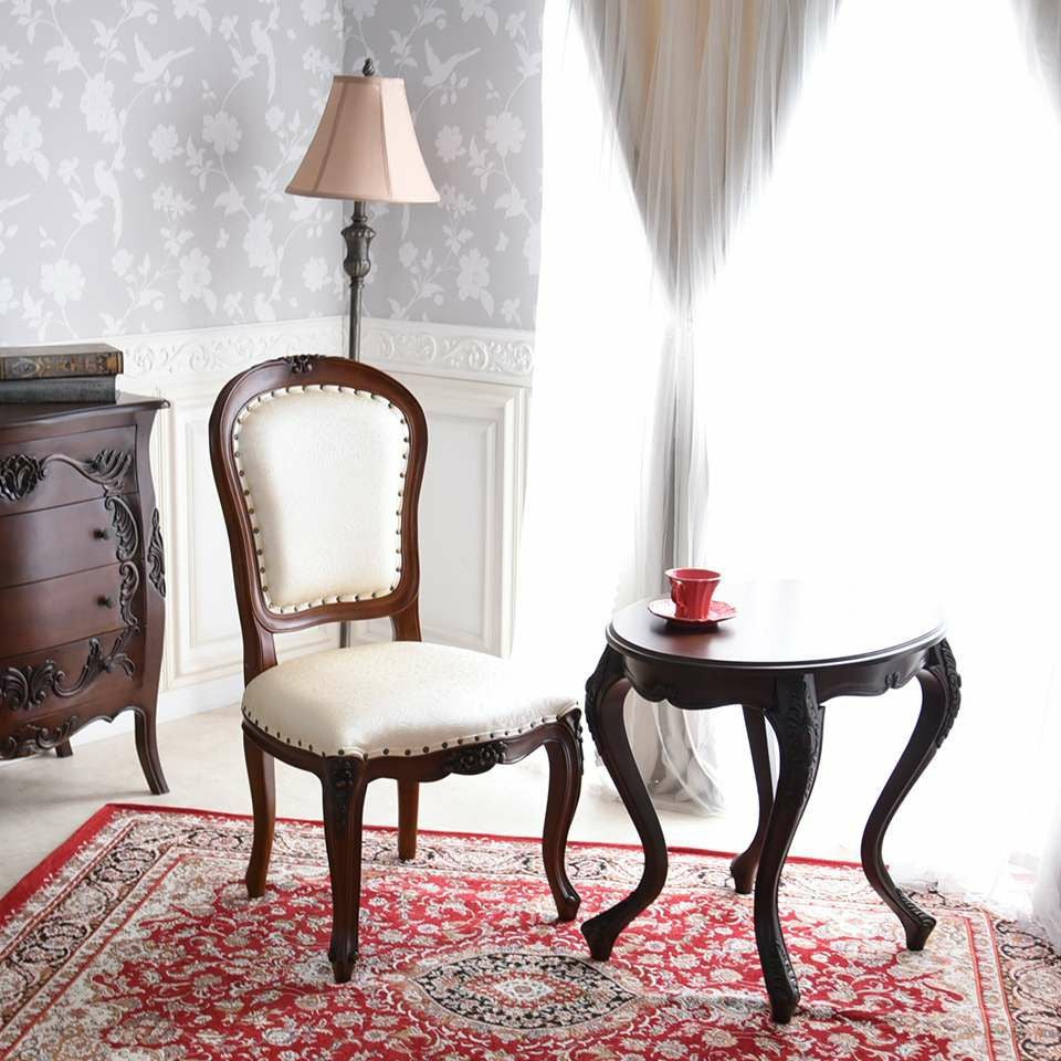 英国調 アンリヴェルデ ダイニングチェア ブラウン 猫脚 画像4