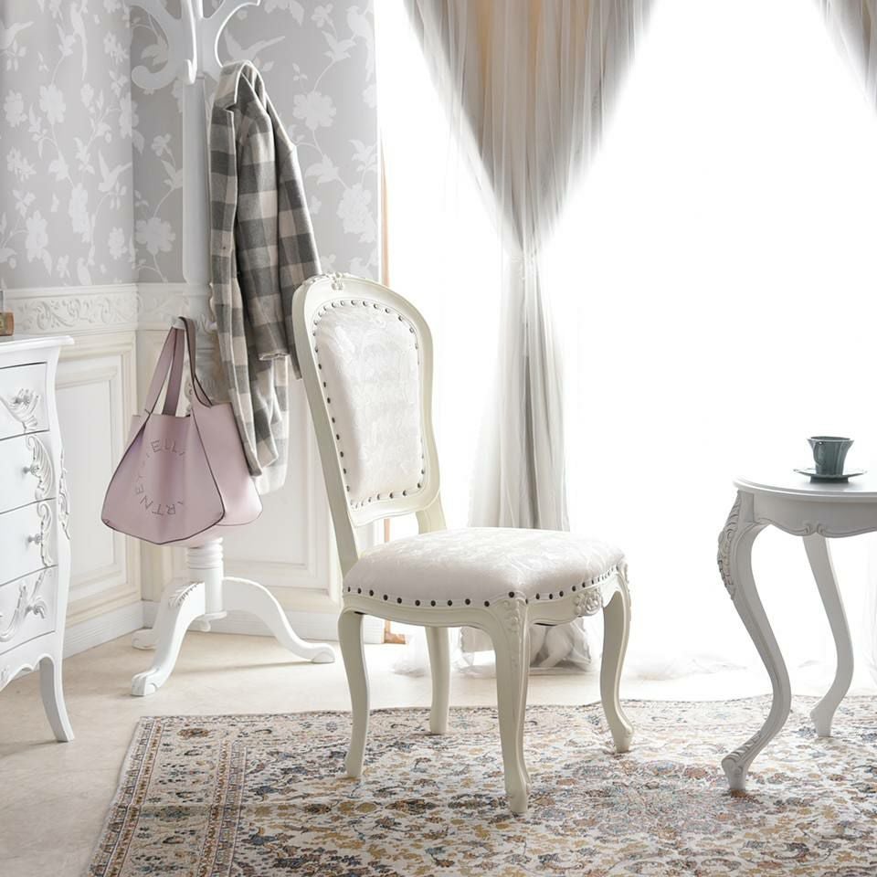 英国調 アンリヴェルデ ダイニングチェア アイボリー 猫脚 画像14