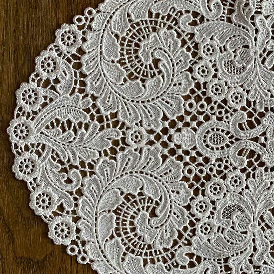 テーブルセンター オーバル テーブルリネン 敷物 レース 画像2