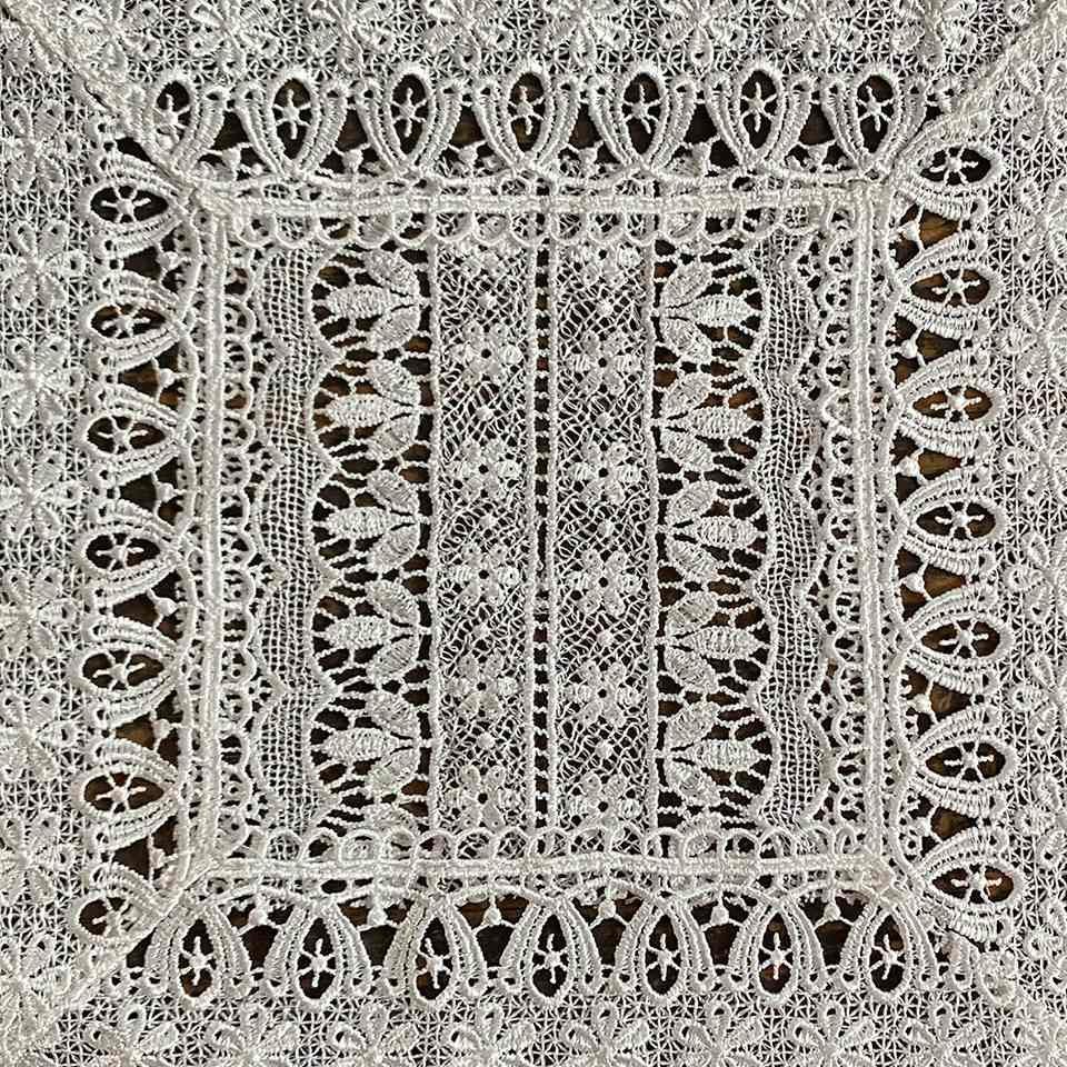 ドイリー 正方形 敷物 花瓶敷 テーブルリネン ギュピールレース 画像3