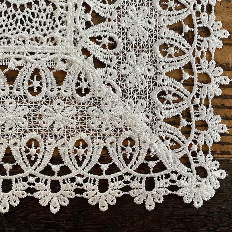 テーブルセンター 長方形 テーブルリネン 敷物 ギュピールレース 画像2